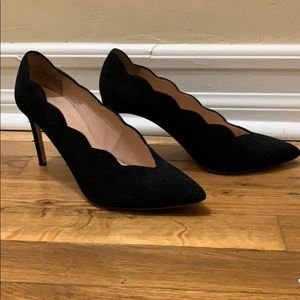 Club Monaco Scalloped Heel in Excellent Condition